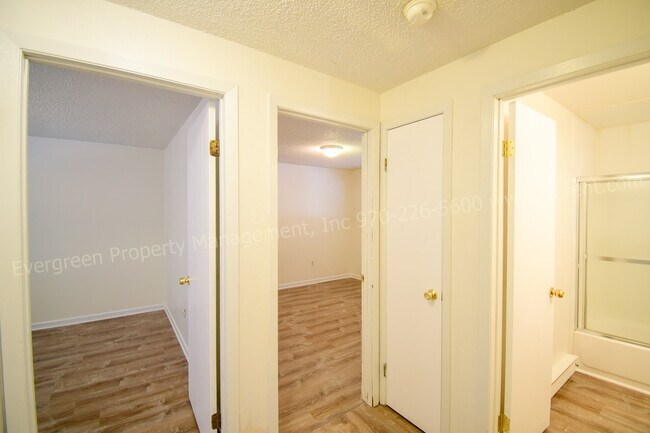 Building Photo - 1244 Maple St