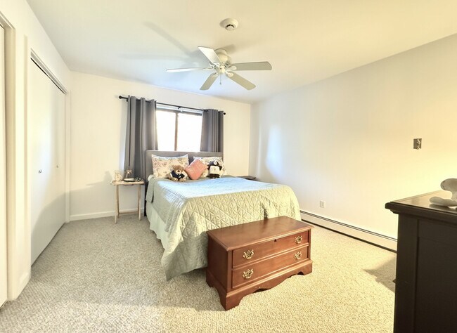 Building Photo - 460 Asbury Ridge