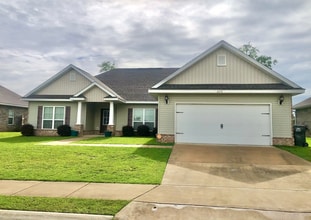 Building Photo - Coming Soon in Bentley Oaks