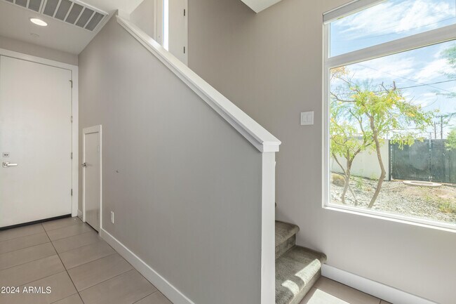 Building Photo - 3104 N 71st St