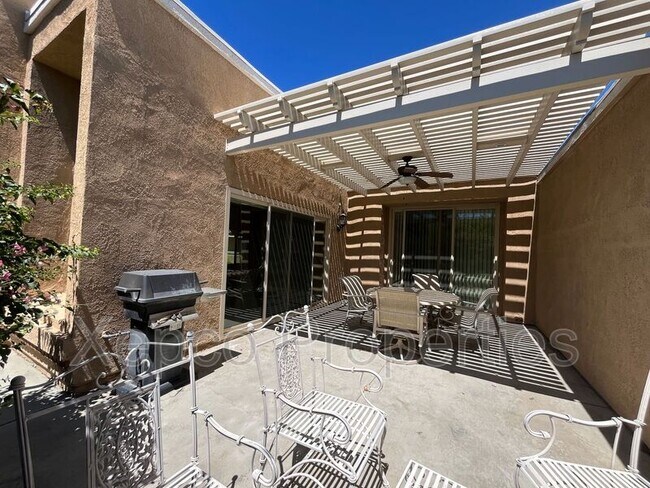 Building Photo - 41737 Armanac Ct