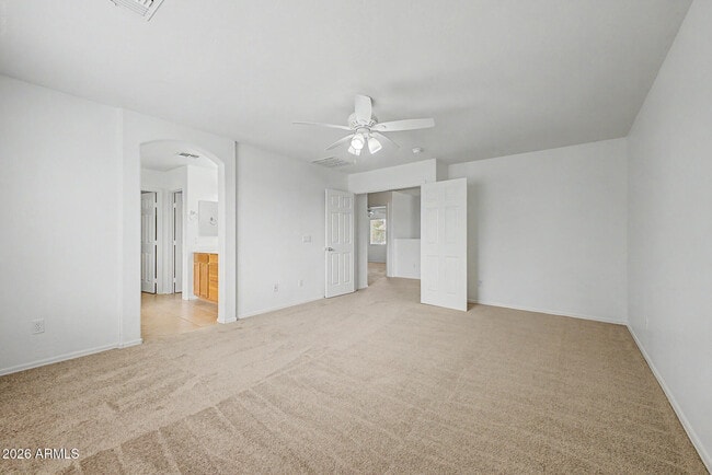 Building Photo - 14165 W Crocus Dr