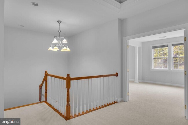 Building Photo - 22855 Oakgrove Rd