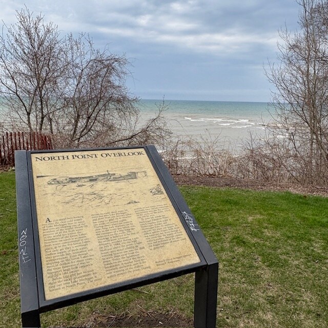 2 Block Walk to Lake Michigan - 131 Lincoln Ave