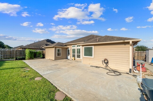 Building Photo - 15427 Signal Ridge Way