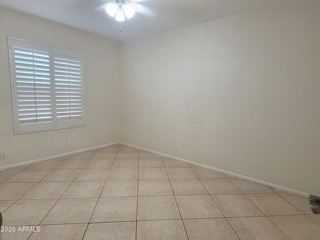 Building Photo - 3910 E Shomi St