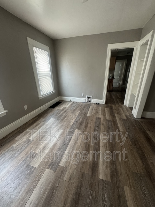 Building Photo - 215-217 Emerson Street