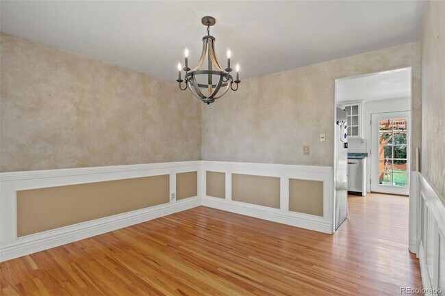 Building Photo - 2912 Drakestone Dr