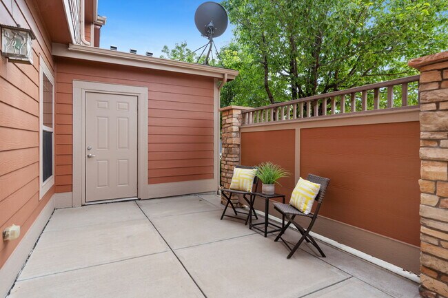 Building Photo - 4101 Crittenton Ln