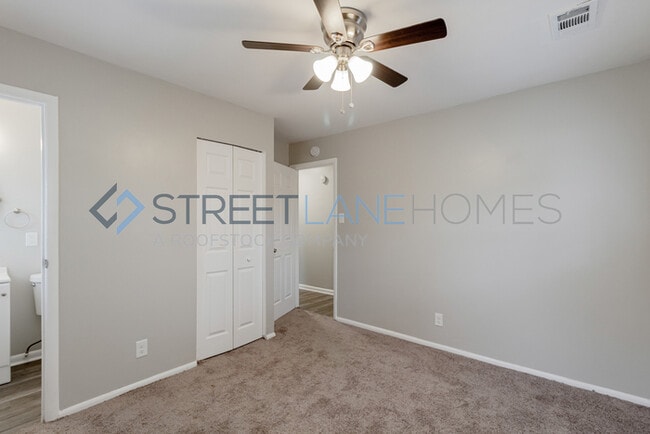 Building Photo - Charming 3 Bedroom in Warner Robins!
