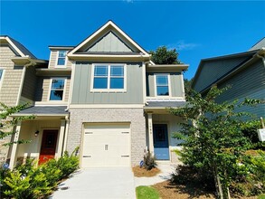 Building Photo - 1089 N Village Dr