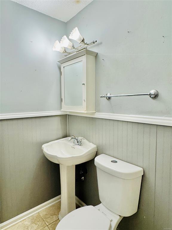 Building Photo - 1619 Yancey Ave