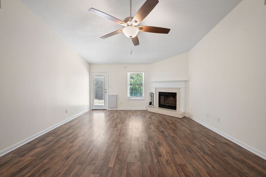 Building Photo - 6951 Cotton Boll Ln