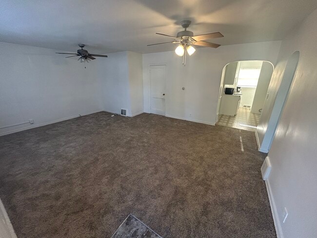 Building Photo - 251 N 29th St