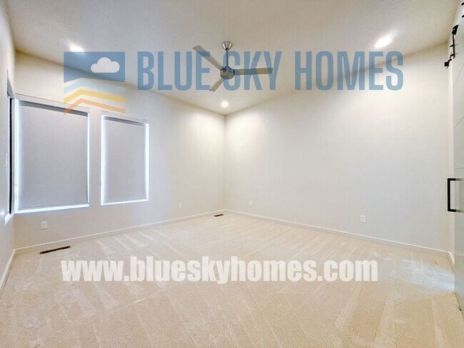 Building Photo - 4089 E Copper Point Dr