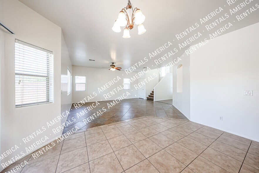 Building Photo - 17268 W Elaine Dr