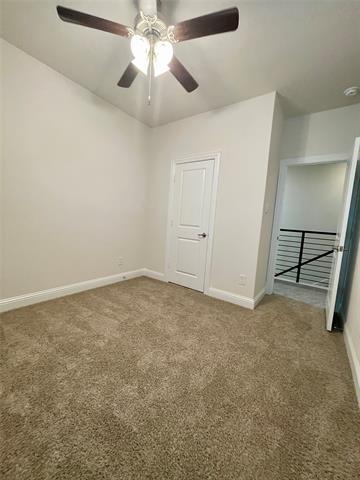 Building Photo - 8909 Shoppers Ln