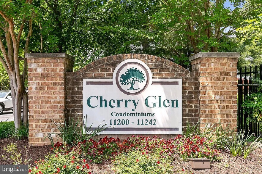 Primary Photo - 11216 Cherry Hill Rd