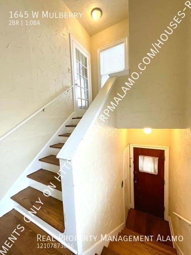 Building Photo - 1645 W Mulberry-