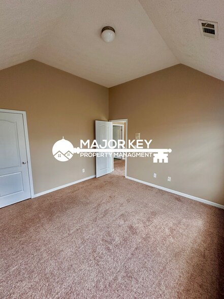 Building Photo - 425 Brunswick Cir