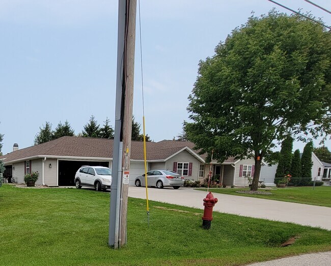 3745 Algoma Rd 3745 Algoma Rd New Franken WI 54229 Apartment Finder