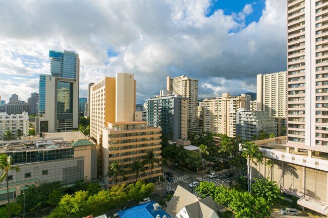 Building Photo - Marine Surf - Studio 1b 1parking! in Waikiki