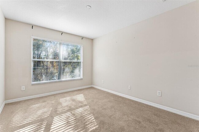 Building Photo - 1244 Travertine Terrace