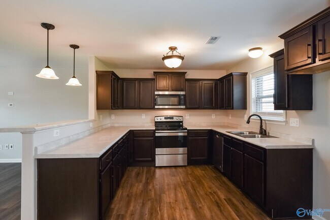 Building Photo - 107 Angela Ridge Way