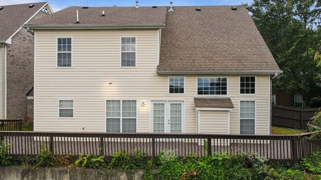 Building Photo - 164 Village Ln