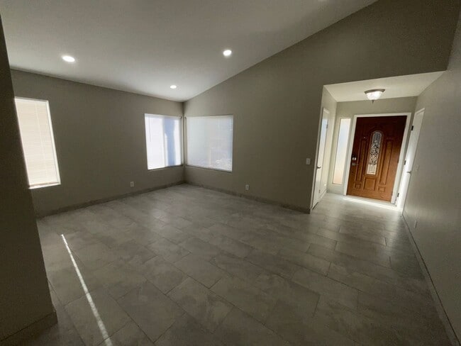 Building Photo - Cottonwood Estate 4 Bedroom Ranch Home