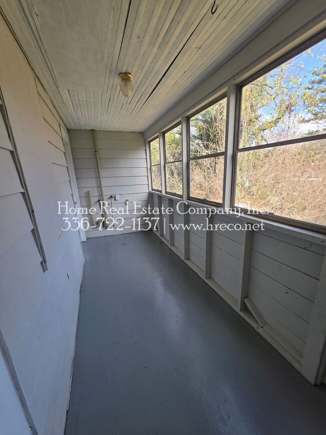 Building Photo - 4007 Indiana Ave