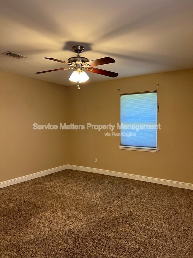 Building Photo - 602 Sawara Cir