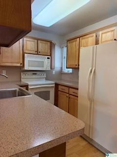 Building Photo - 1607 Briarwood Ln