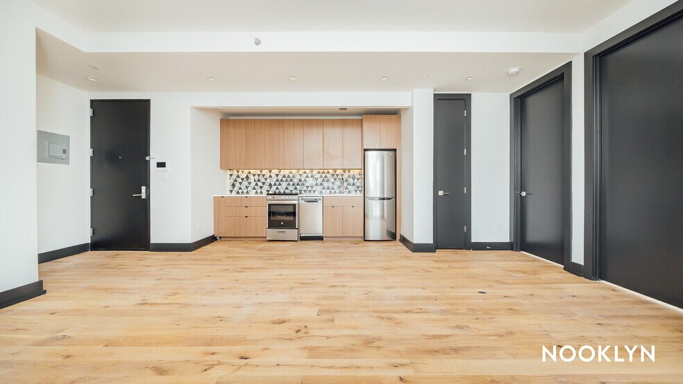 Building Photo - 1270 New York Ave