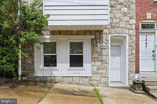 Building Photo - 3889 Manayunk Ave