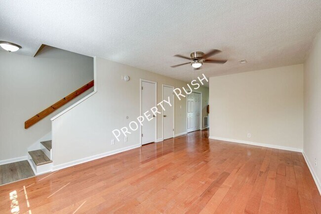 Building Photo - 46 Bell Rd