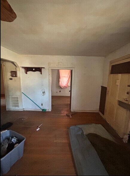 Building Photo - 32 Connolly Dr