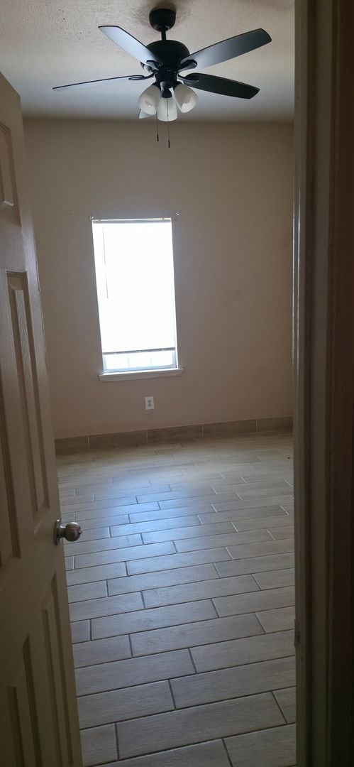 Building Photo - 3419 Sealy Ave