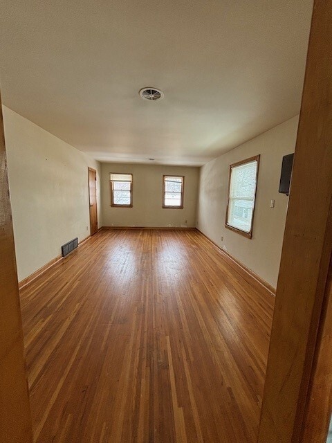 Living Room - 711 Grant Ave