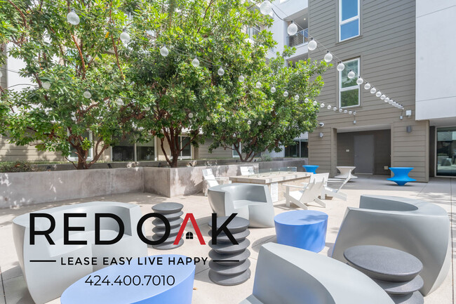 Building Photo - 5851 1/4 W 88th -Prestige Suite 225A-88