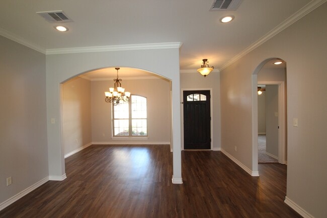 Building Photo - Coming Soon! Luxurious 3 Bed 2.5 Bath Rent...