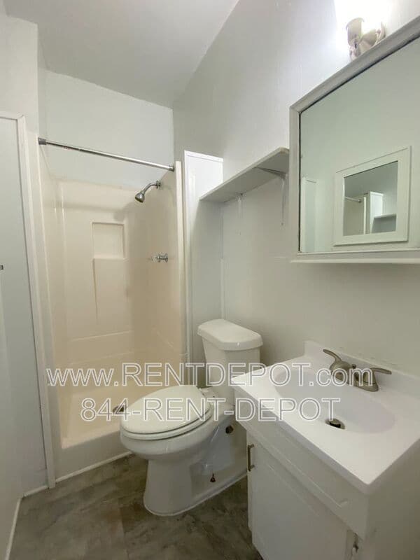 Building Photo - 1231 Culver Ave