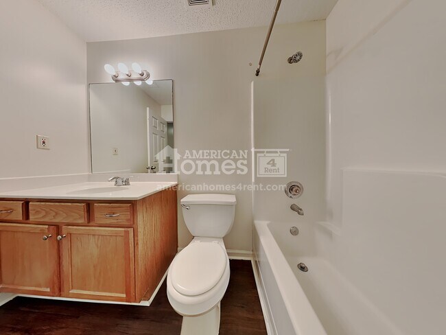 Building Photo - 6778 Whitten View Lane