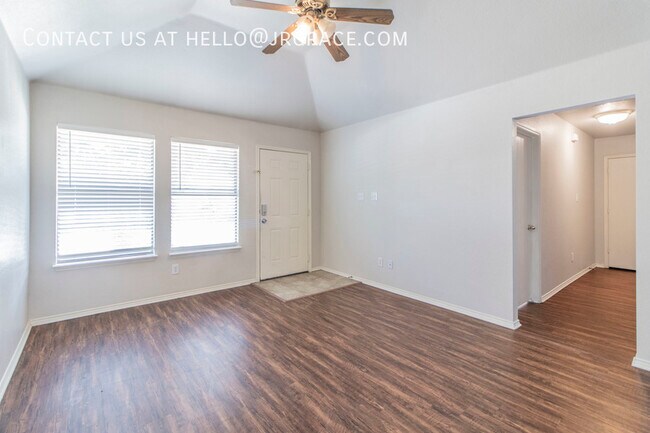 Building Photo - 140A Stewart Bend Ct