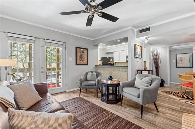 Building Photo - 5924 Birchbrook Dr