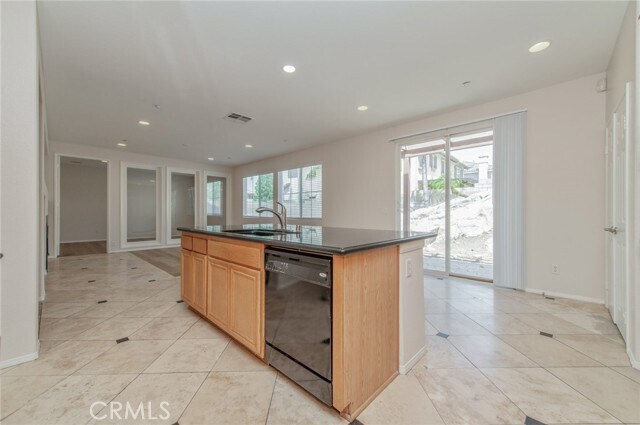 Building Photo - 16432 Landmark Dr