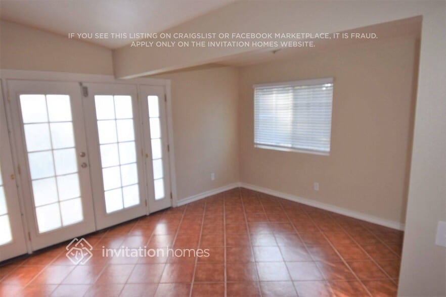 Building Photo - 27394 Rustic Ln