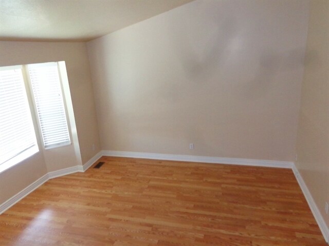 Building Photo - 7206 S Inverness Drive