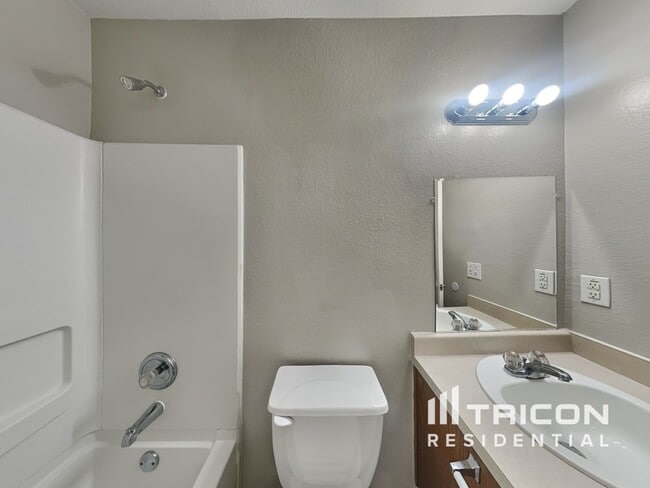 Building Photo - 12529 Sky Harbor Dr