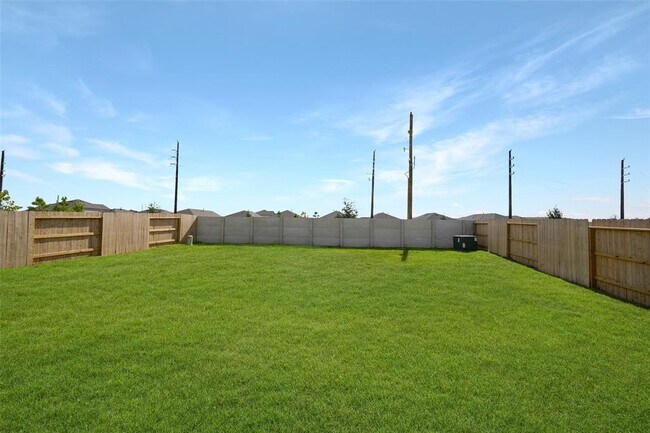 Building Photo - 6602 Tricolor Beech Ln